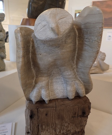 Picture of a carved owl in stone